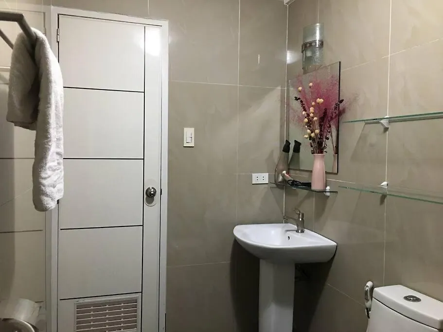 公寓 2 Large Br At Kandi, 300Mbps Internet,110Sqm Condo 安吉利斯