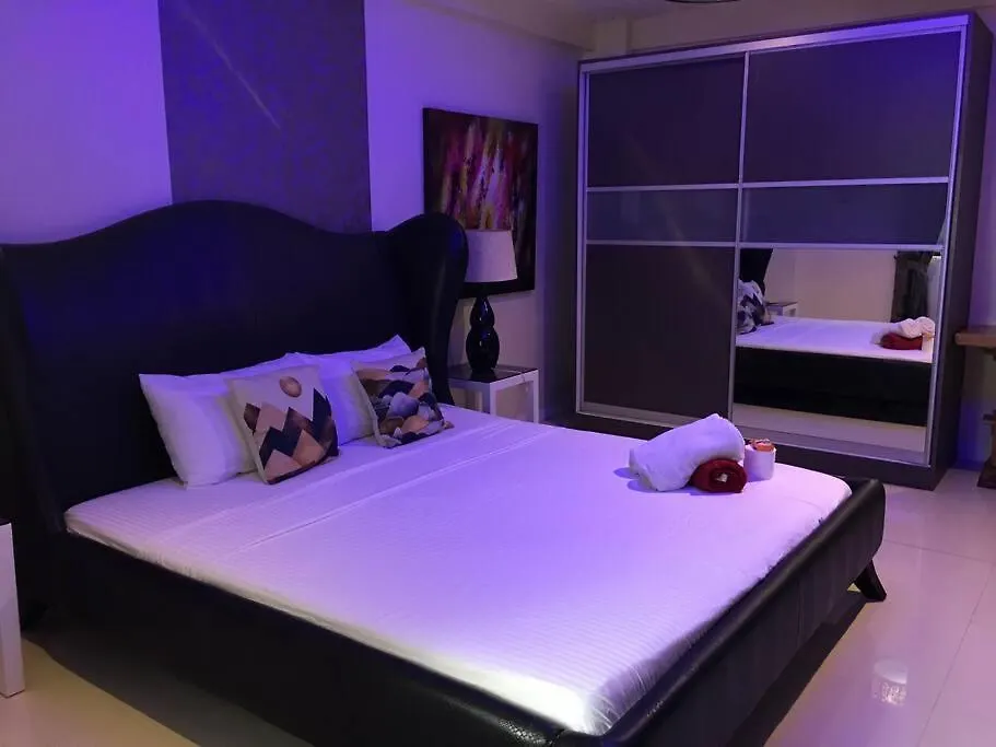 公寓 2 Large Br At Kandi, 300Mbps Internet,110Sqm Condo 安吉利斯