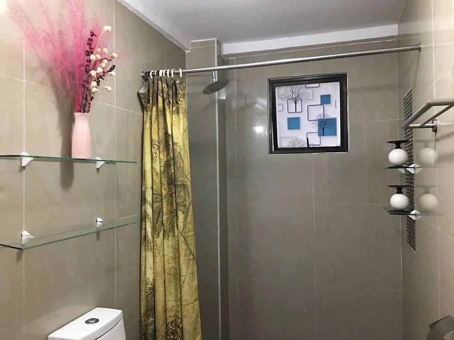 公寓 2 Large Br At Kandi, 300Mbps Internet,110Sqm Condo 安吉利斯