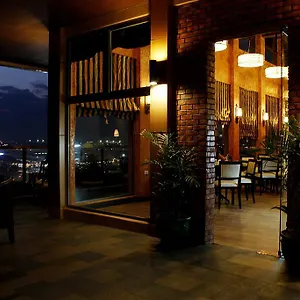 中央公园塔楼度假酒店 酒店