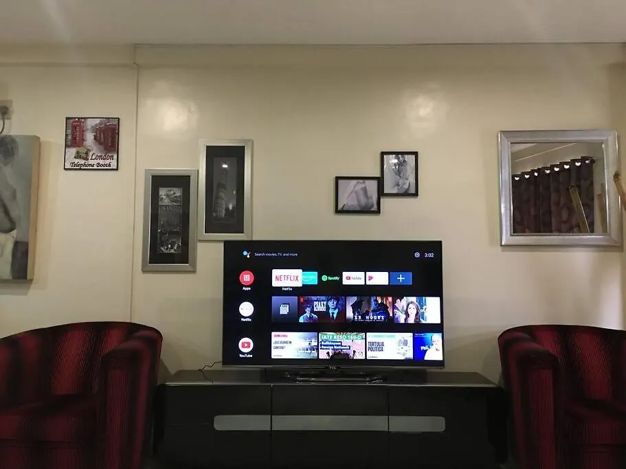 אנגלס 2 Large Br At Kandi, 300Mbps Internet,110Sqm Condo הפיליפינים