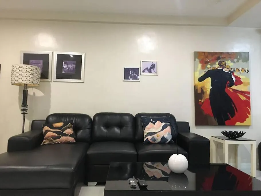 אנגלס 2 Large Br At Kandi, 300Mbps Internet,110Sqm Condo 0*,  הפיליפינים
